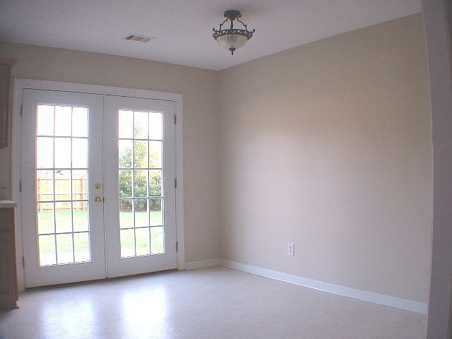 2nd image of 107 Sark Dr