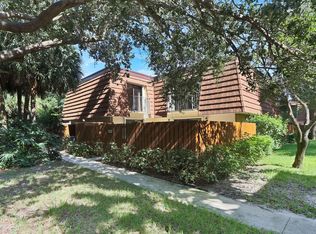 3241 32nd Ct, Jupiter, FL 33477