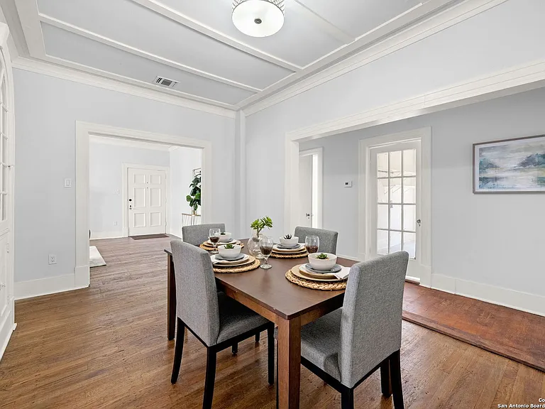 1606 W Mulberry Ave — Photo 14