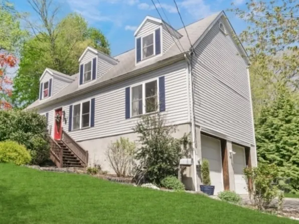 64 Valley Rd, Butler Boro, NJ 07405