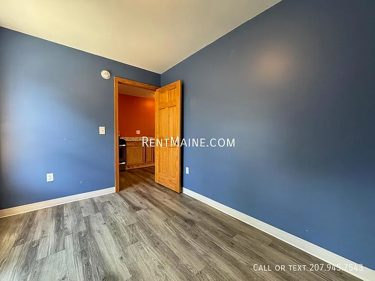 114 Bridge St #3 — Photo 10