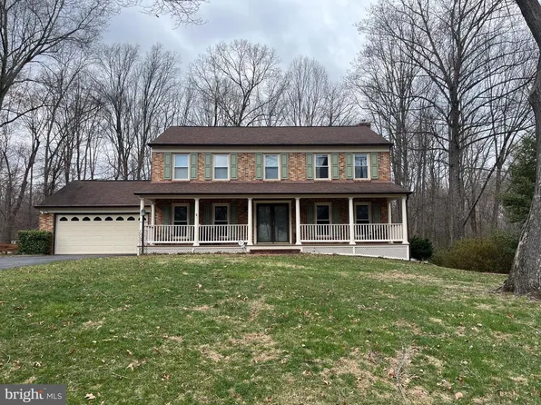 12534 Belfield Ct, Woodbridge, VA 22192