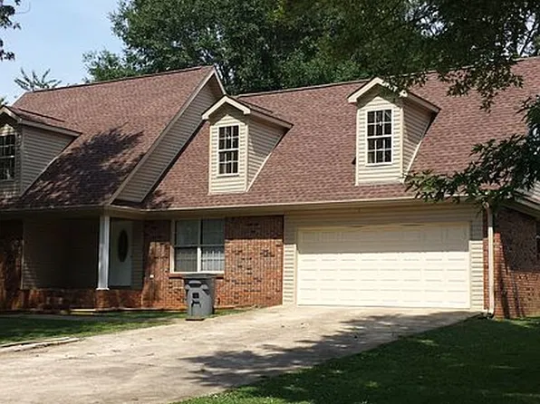 270 Montclair Dr, Killen, AL 35645