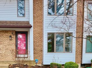 60 Spring Song Ct, Saint Peters, MO 63376