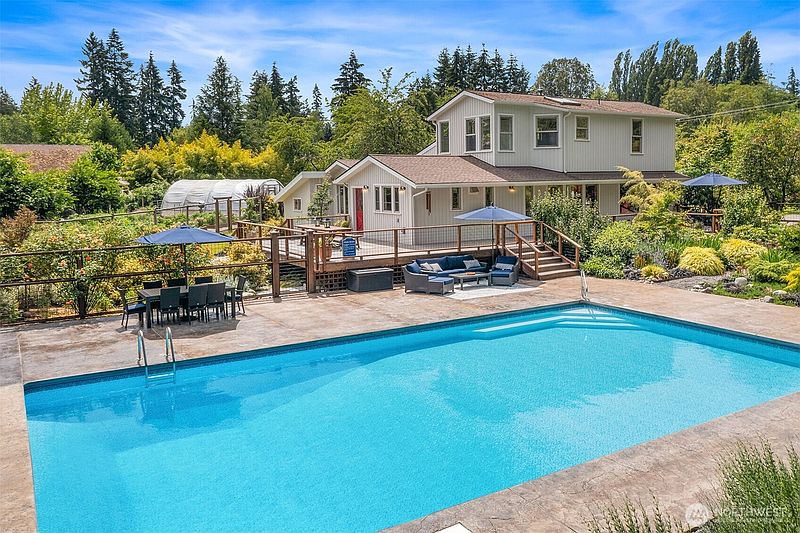 4th image of 17424 107th Avenue SW