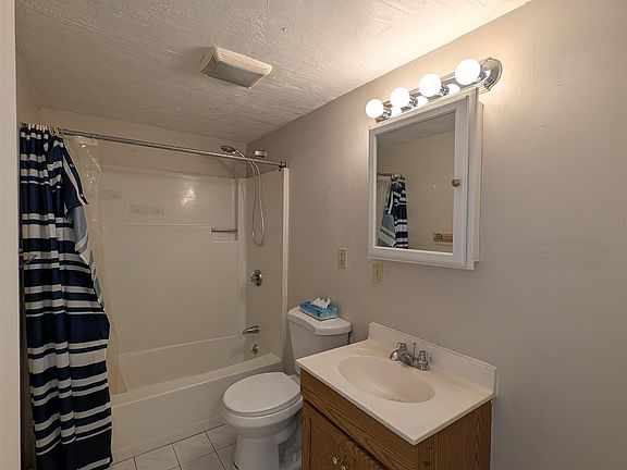 5th image of 25 Suffolk St #1A