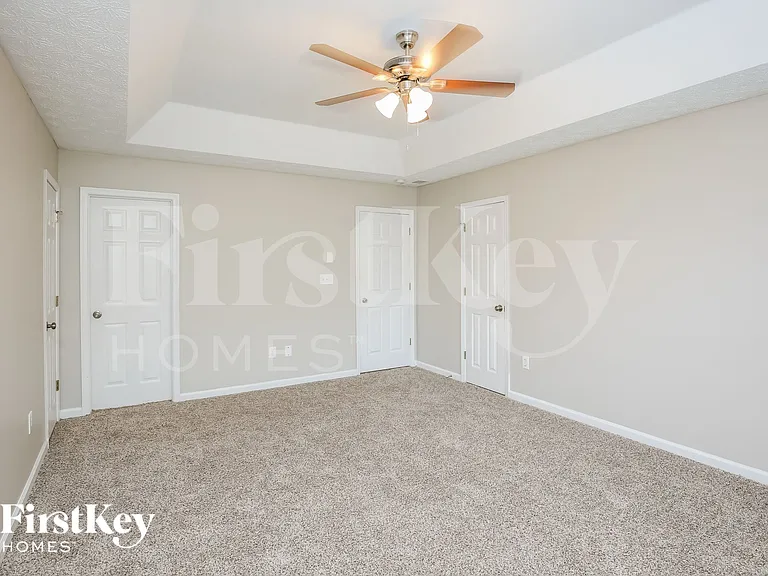1577 Pinebreeze Dr — Photo 8
