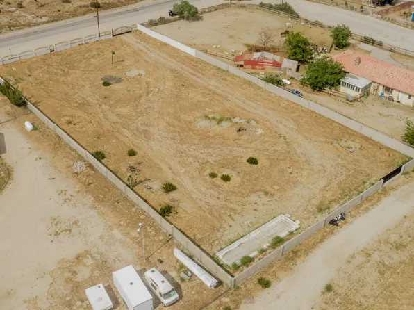 E Avenue T #E, Palmdale, CA 93552