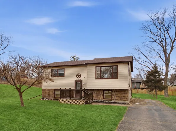 36680 N Helen Dr, Lake Villa, IL 60046