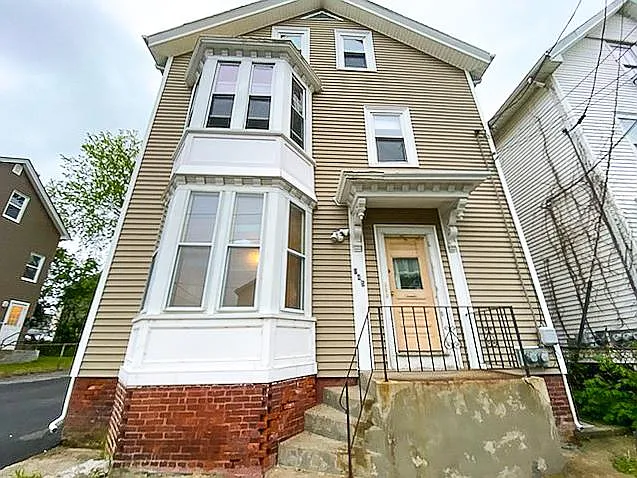 145 Dunnell Ave #1 — Photo 7