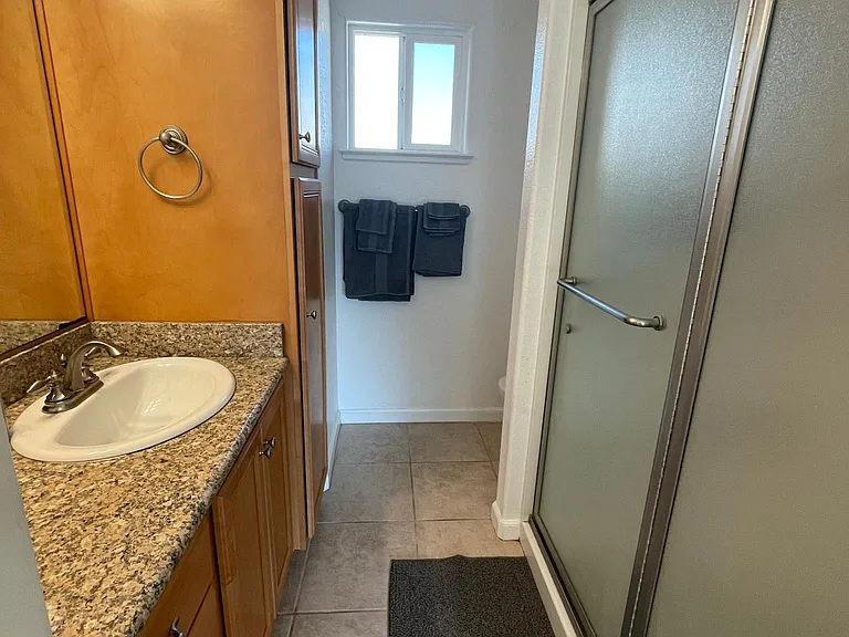 850B Shearer St — Photo 11