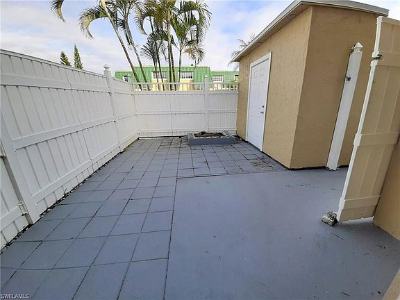 5th image of 4786 Albacore Ln