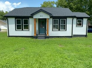 82 Main St, Pelzer, SC 29669