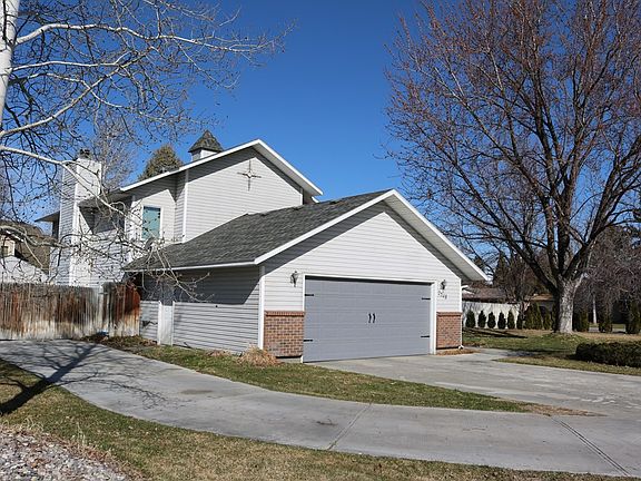 2nd image of 2548 Waterford Ln