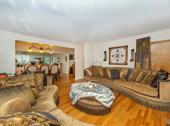 2nd image of 226 Martha Ave