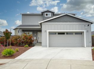 1911 Camino Del Prad, Santa Rosa, CA 95403