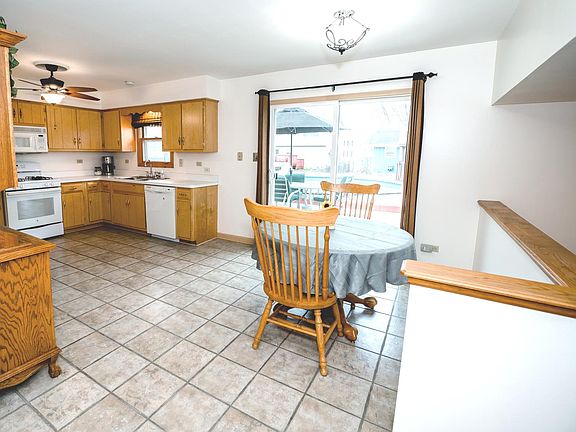 5th image of 6504 Goldhaber Ln