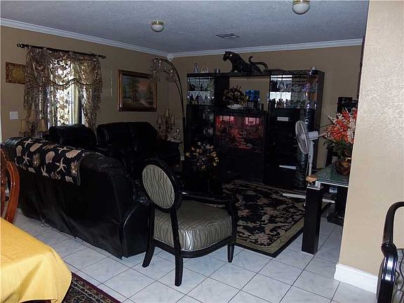 4th image of 1161 NW 50th Ave