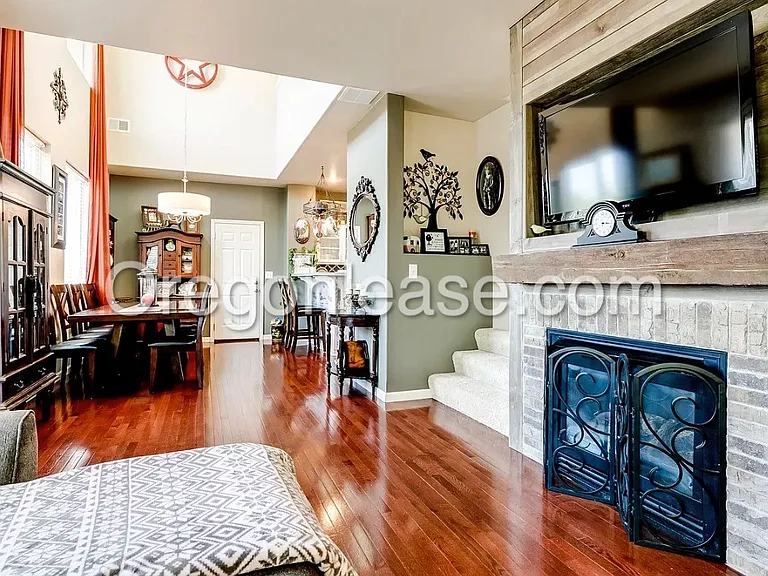 1723 Praslin St — Photo 2