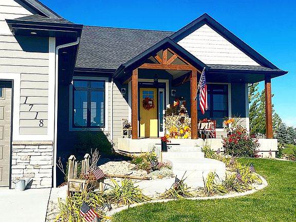2nd image of 1718 Aspenwood Trl