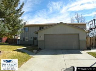 233 Daisy St, Casper, WY 82604