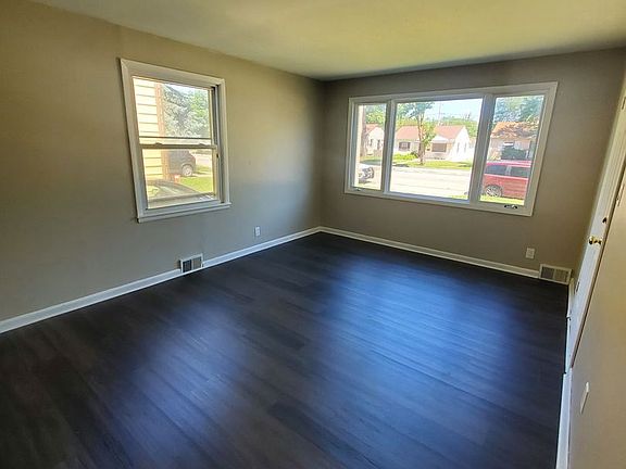 2nd image of 4605-4607 W Villard Ave #4605