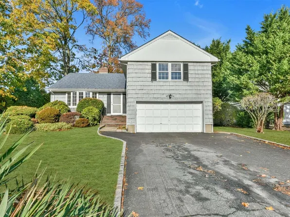 5 Hamilton Place, Garden City, NY 11530