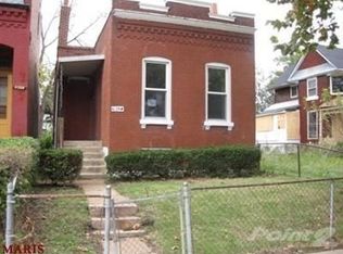 4128 W Green Lea Pl, Saint Louis, MO