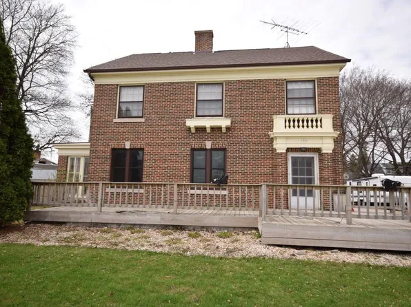 1407 Fond Du Lac Ave, Kewaskum, WI 53040