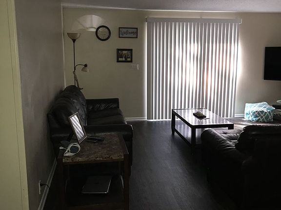 3rd image of 4089 Sunnyside Dr
