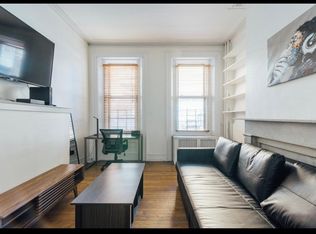 322 S 15th St APT 1, Philadelphia, PA 19102
