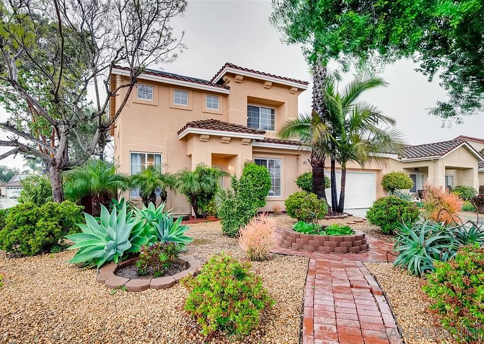 1st image of 3920 Estancia Dr