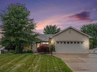 3809 Streamview Ct, Mishawaka, IN 46544