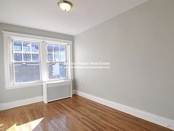 282 Newbury St. #19 Boston - Back Bay Unit Photo 5