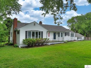 2344 N 68th St, Omaha, NE 68104
