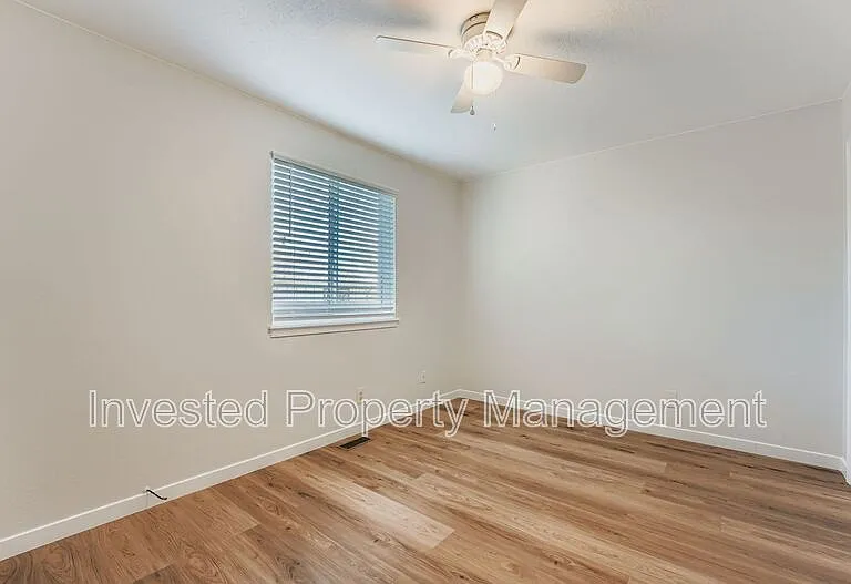 17697 E Loyola Dr #B — Photo 15