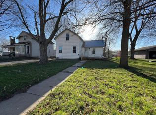 605 Allison St, Charles City, IA 50616