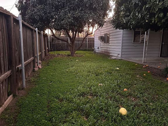5th image of 1601 Virginia Ave #0