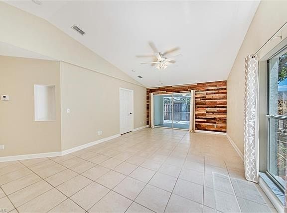 4th image of 12353 Londonderry Ln