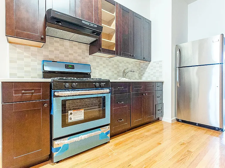 1442 De Kalb Ave #1L — Photo 7