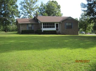 25 Sunset Dr, Tennessee Ridge, TN 37178