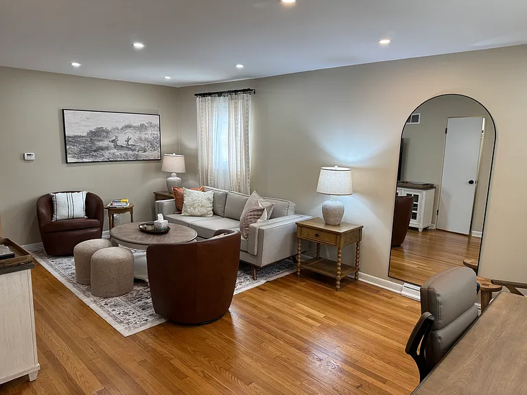 9137 Lawler Ave #2 — Photo 3