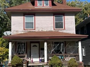1517 Jules St, Saint Joseph, MO 64501
