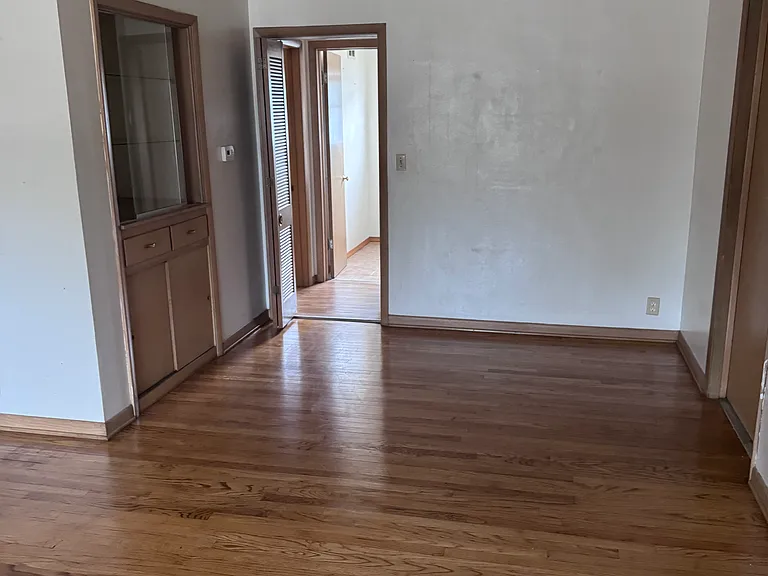 7721 W Lisbon Ave #4 — Photo 4
