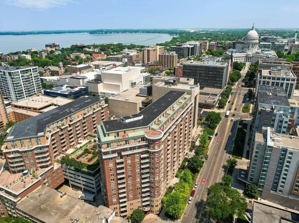 360 W Washington Ave Unit 906, Madison, WI 53703