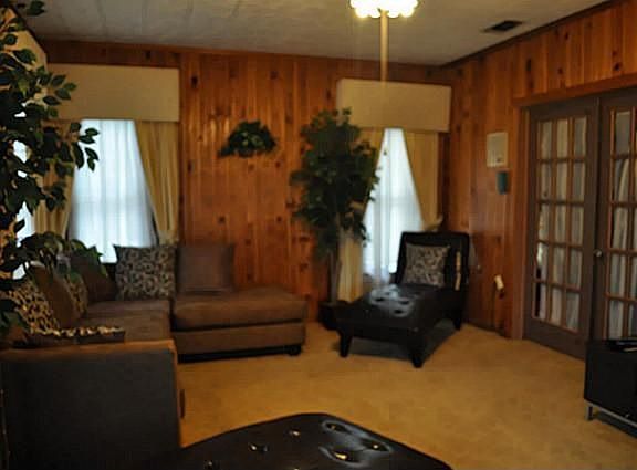 4th image of 4322 Connie Dr