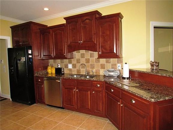 5th image of 5012 Hannah Dr