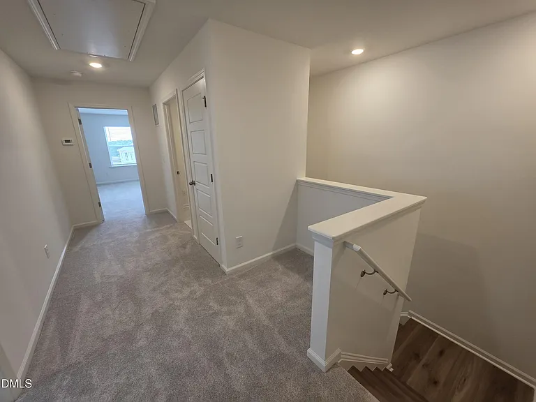 517 Sunset Lake Dr — Photo 12