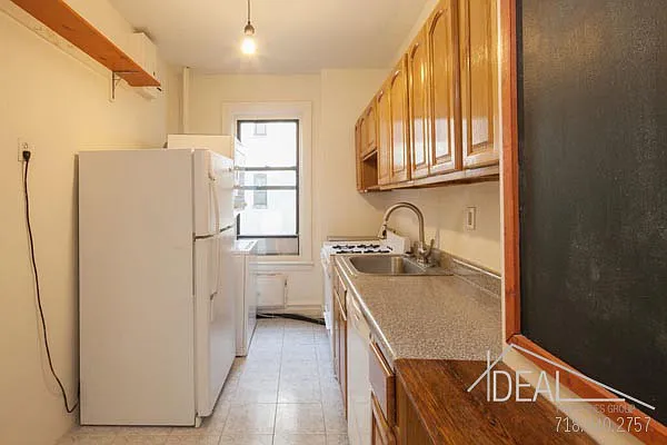 Rented by Ideal Properties Group | media 11