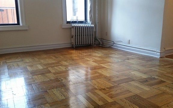 5th image of 135 Clarkson Ave APT D1